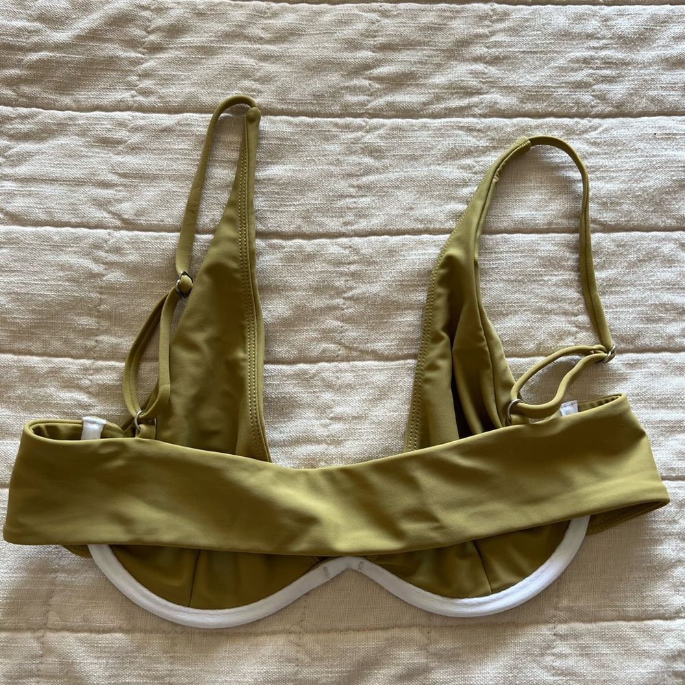 Mikoh Swim | NWOT Green Underwire Bikini Top | L - Picture 3 of 6